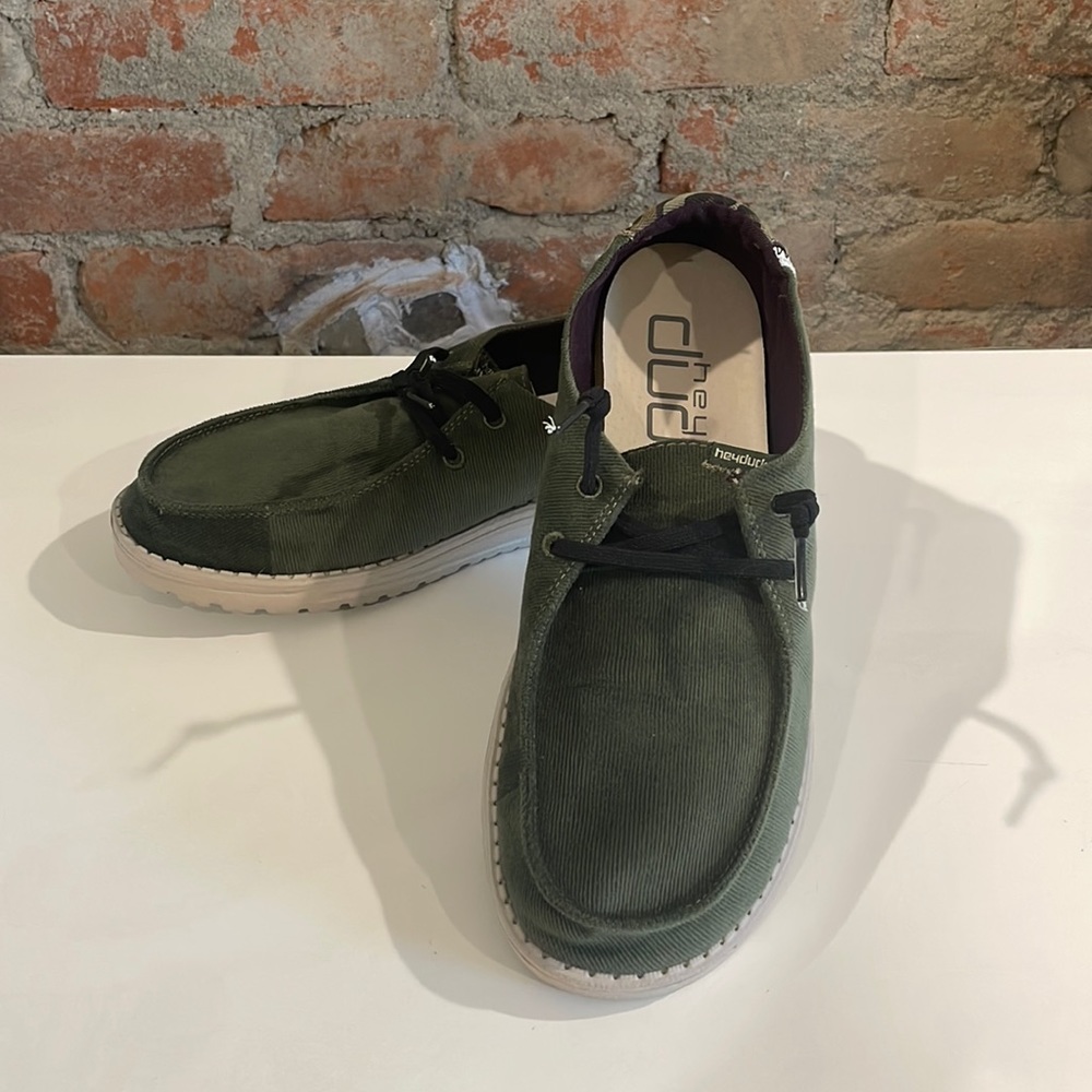 Hey Dude Wendy shoes, brand new